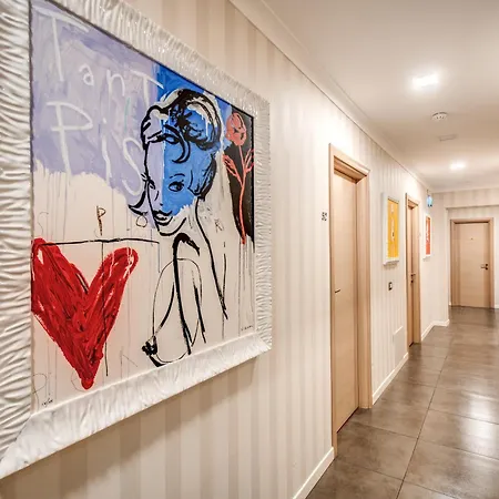 Boutique Pensión 4*
